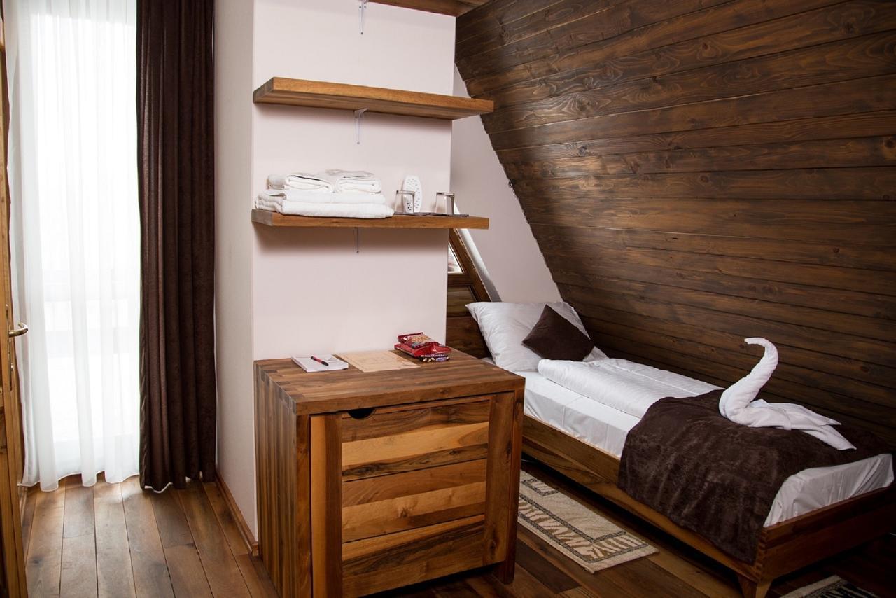 Hotel Babino Brdo Derventa Exterior foto