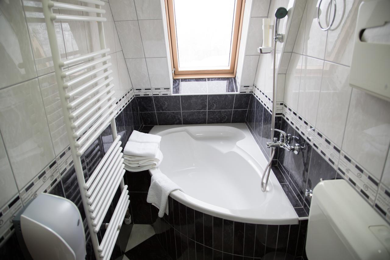 Hotel Babino Brdo Derventa Exterior foto